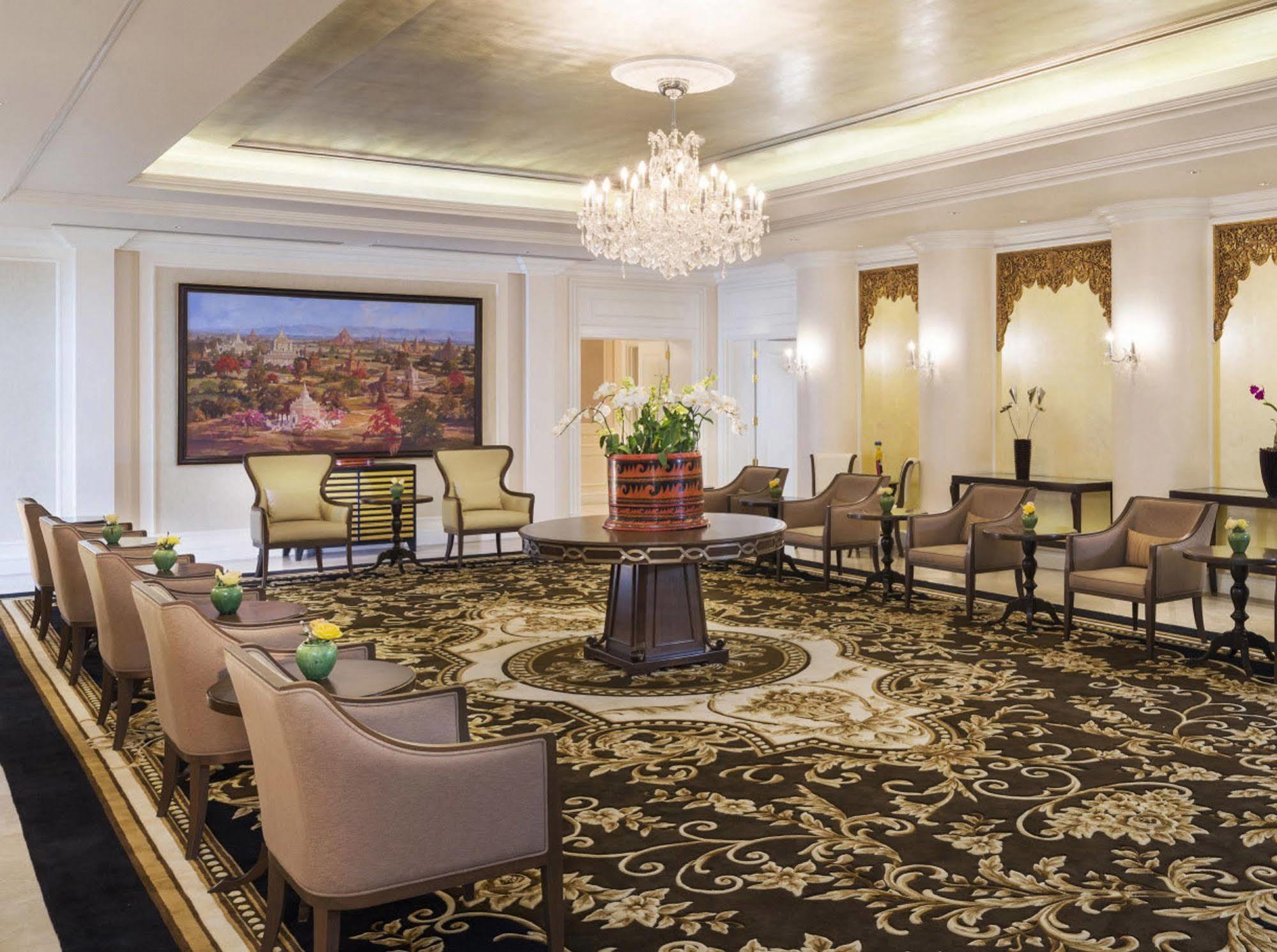 Jasmine Naypyitaw Hotel